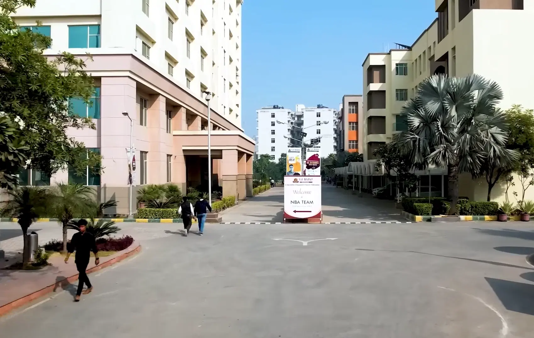 GL Bajaj Institute of Management and Research Greater Noida campus photo 3